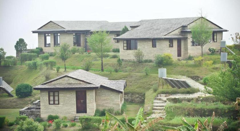 Hananoie - A Permaculture Resort Pokhara Exterior photo