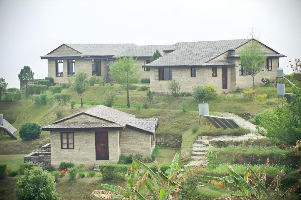 Hananoie - A Permaculture Resort Pokhara Exterior photo